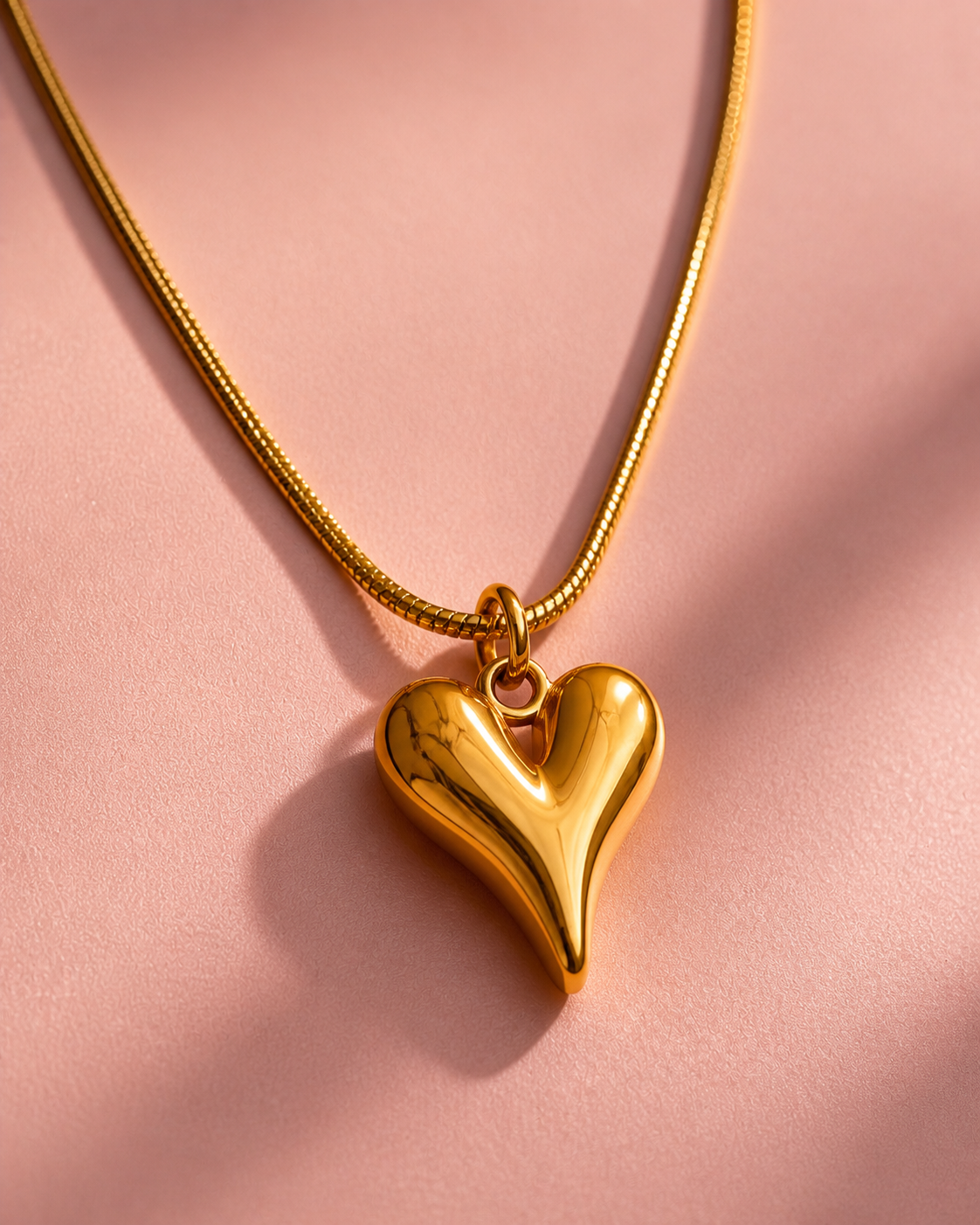 Dainty Heart Minimal Pendant