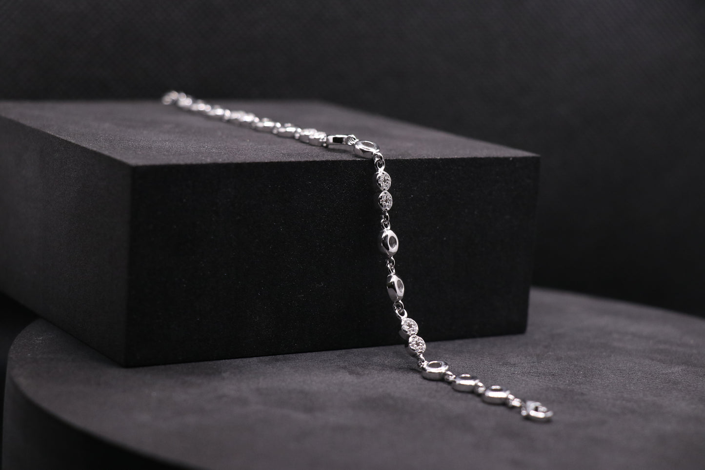 8 number Chain Bracelet