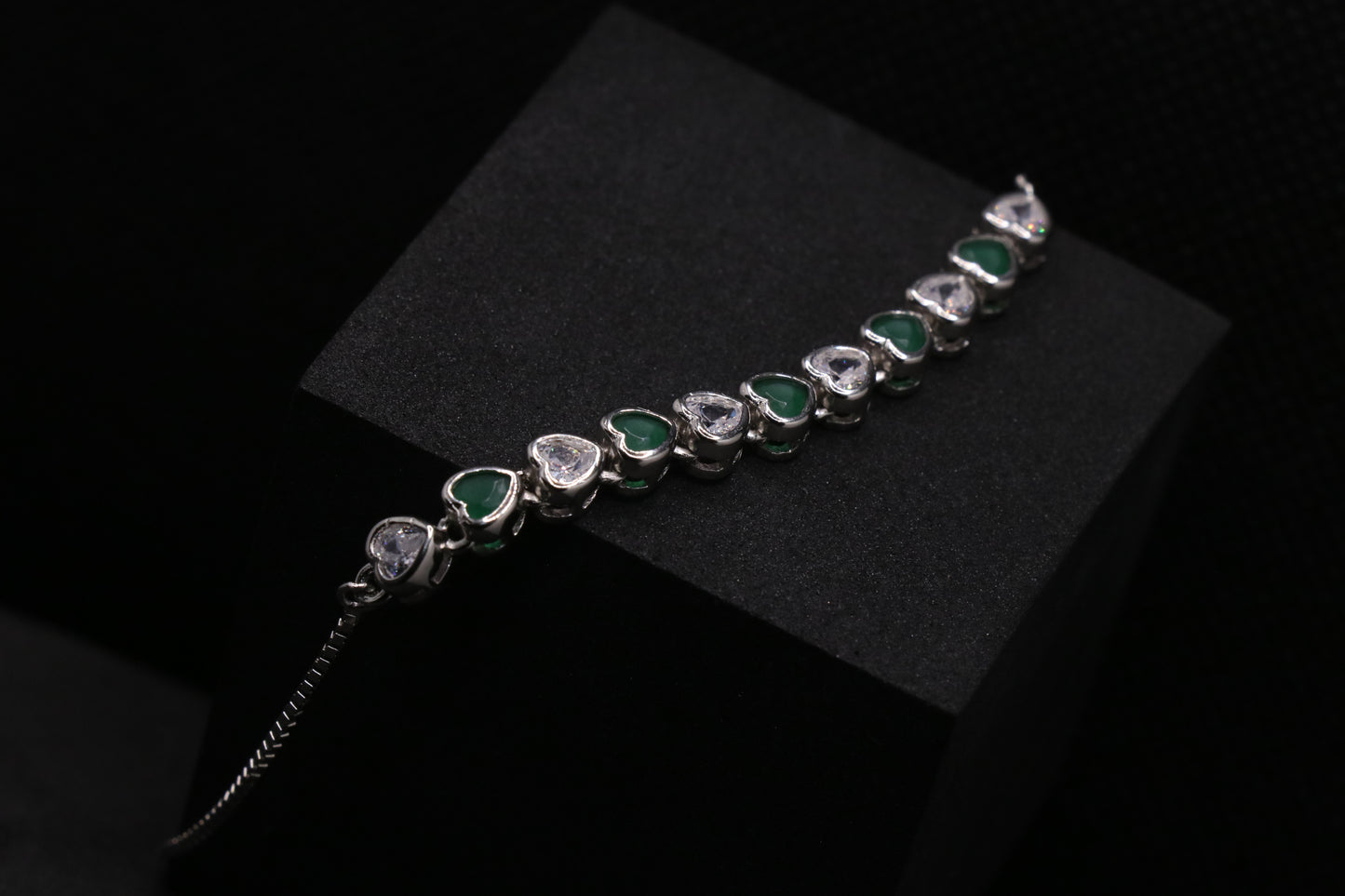 White with Emerald Silver Chain Bracelet