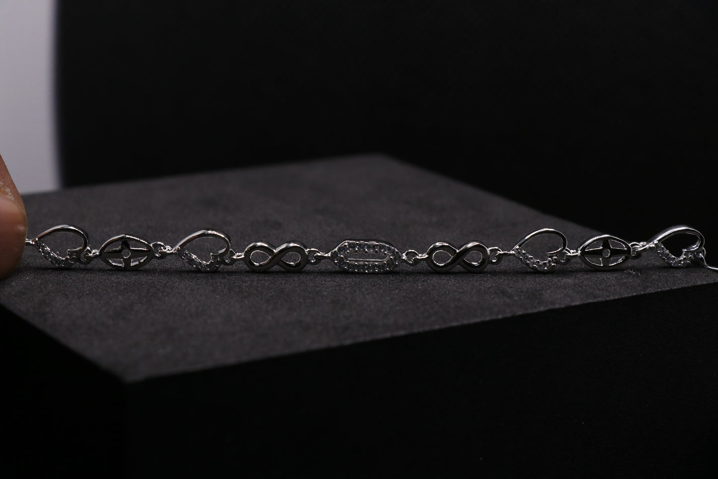 Infinity with hearts Silver Chain Bracelet