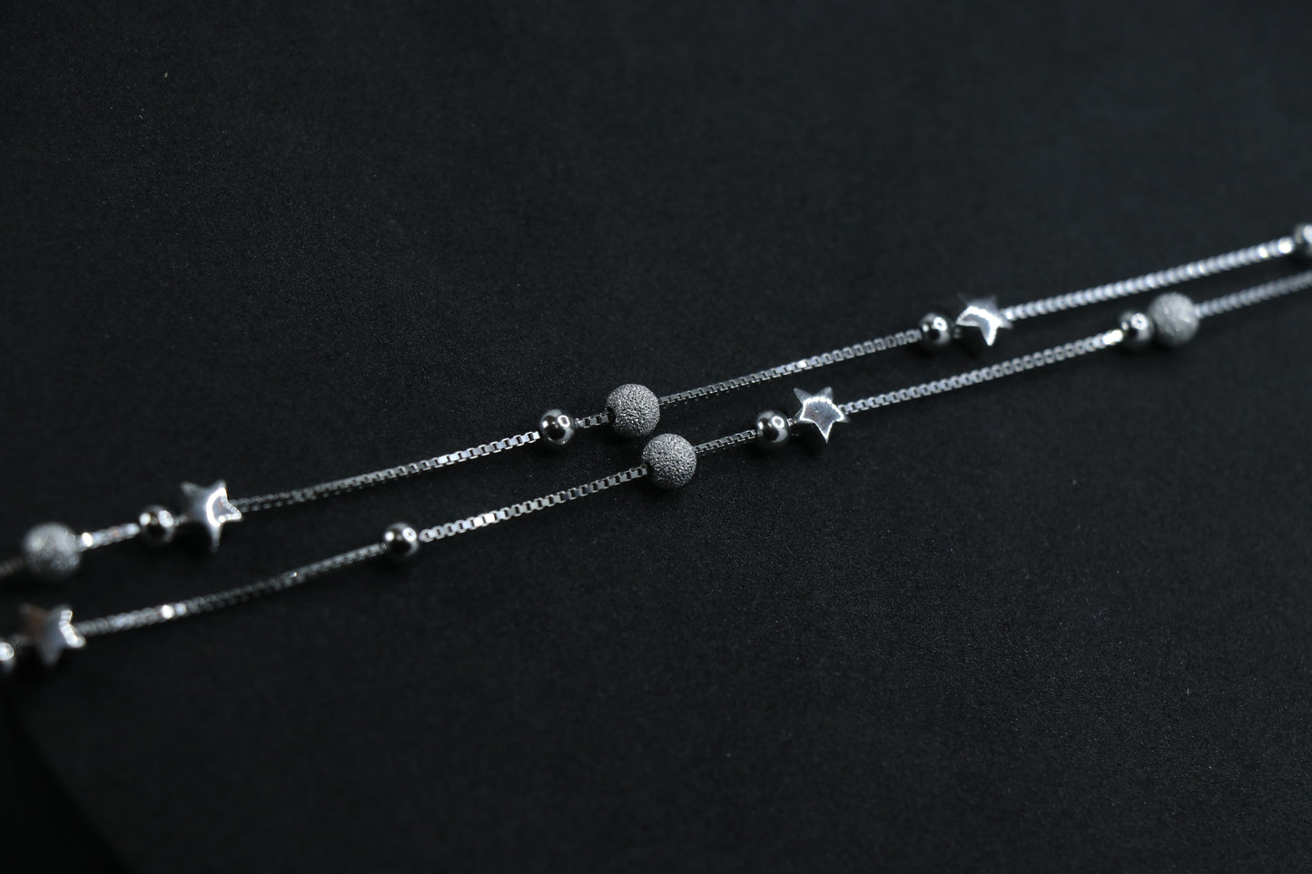 Shimmering Single Silver Anklet
