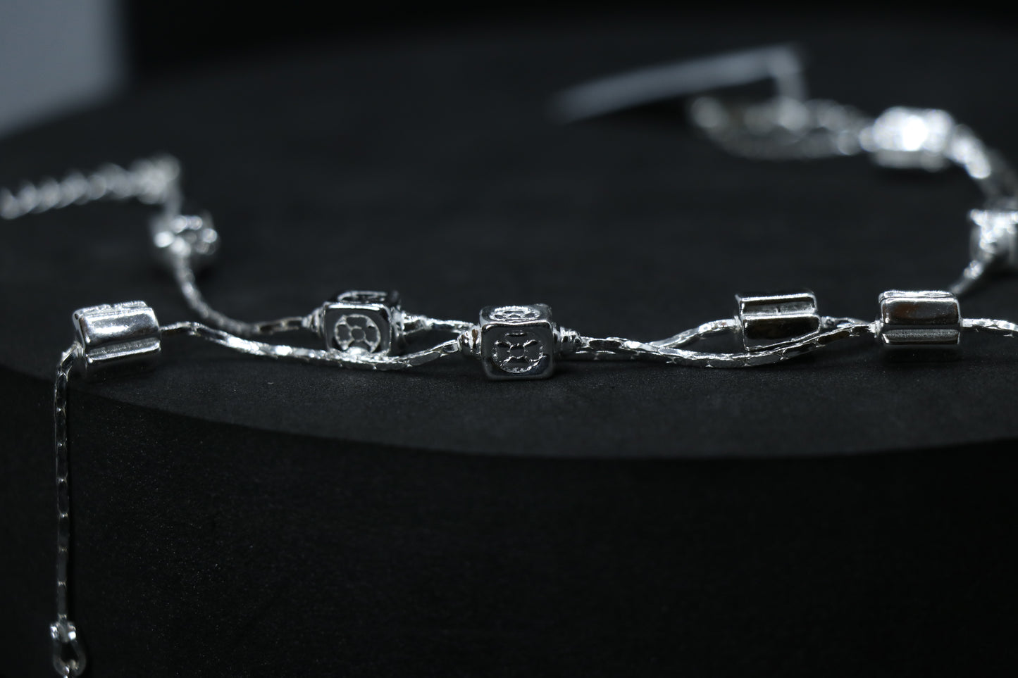 Flower In Square Silver Anklets