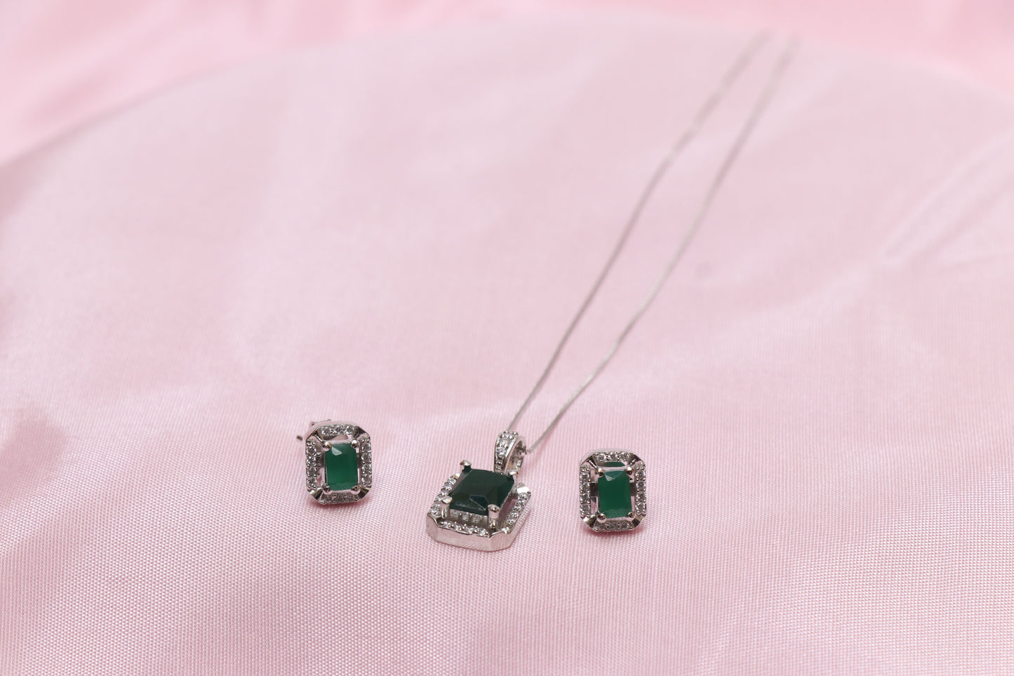 925 Silver Green Solitaire Pendant Set