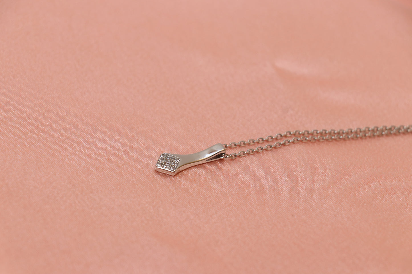 Diamond Studded Minimal Pendant