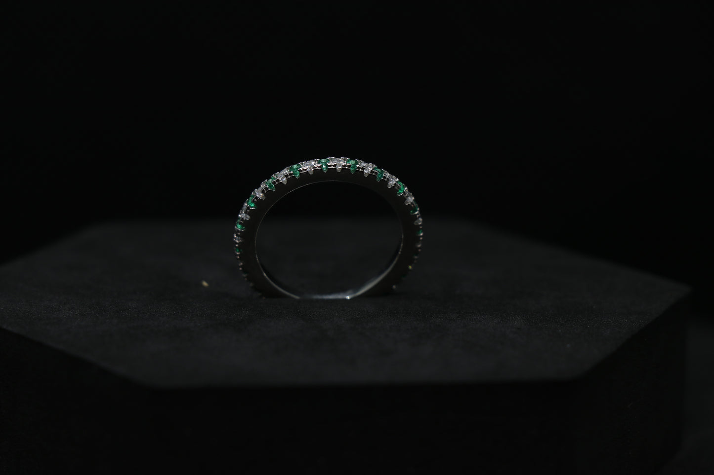 Green And White Gemstone Silver Ring