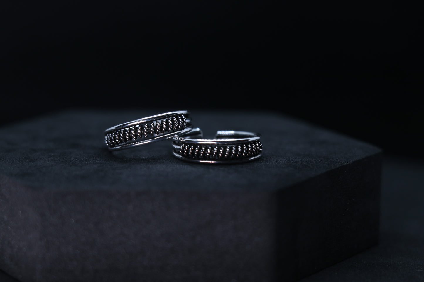 925 Oxidised Silver Intricate Toe Rings