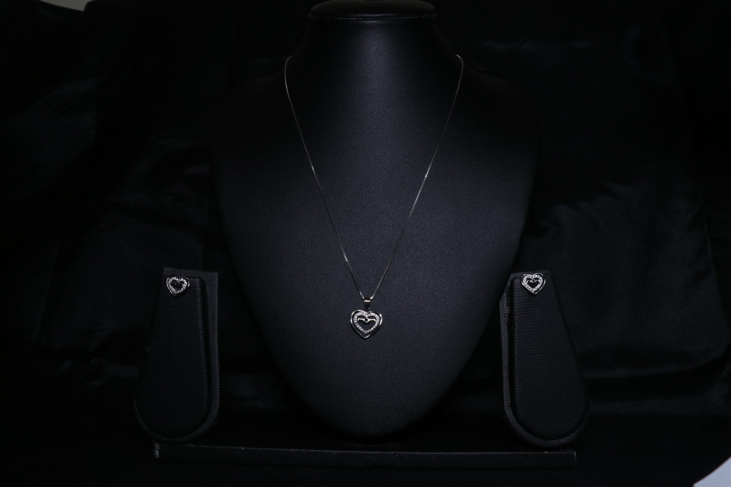 Mom Pendant Set