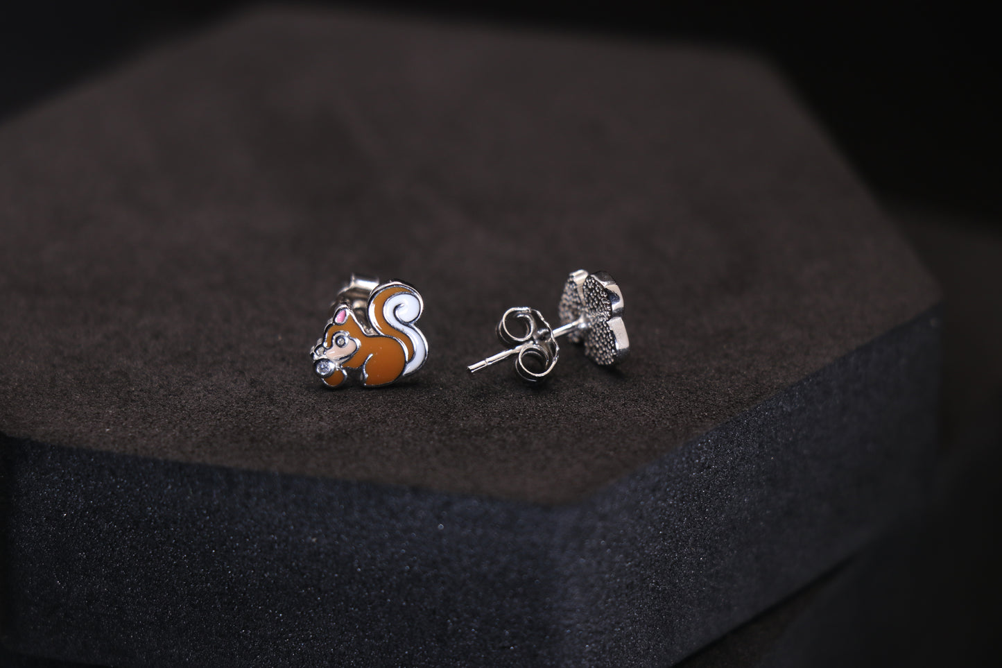 Squirrel Silver Stud