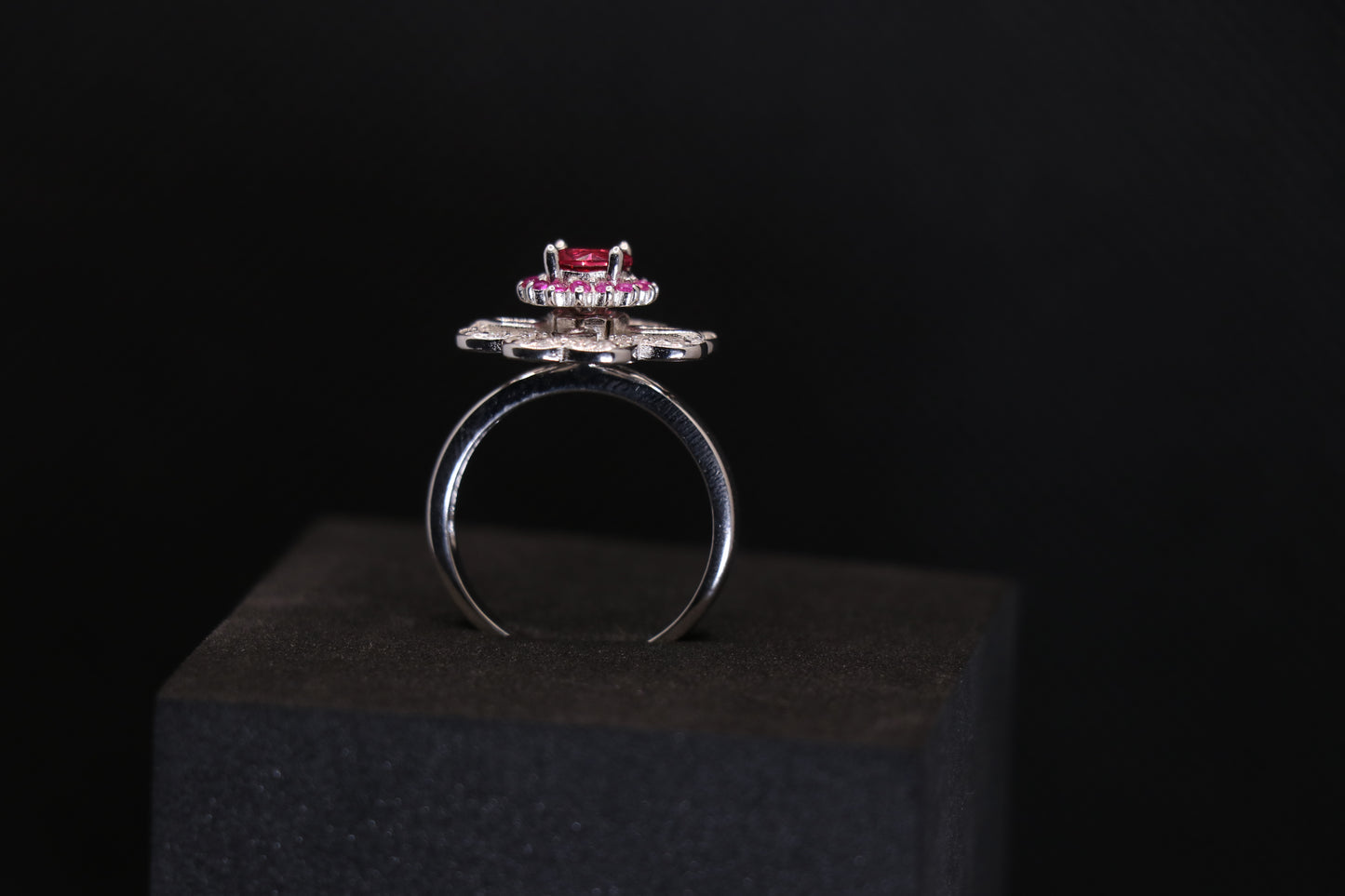 Rotatable Red Silver Cocktail Ring