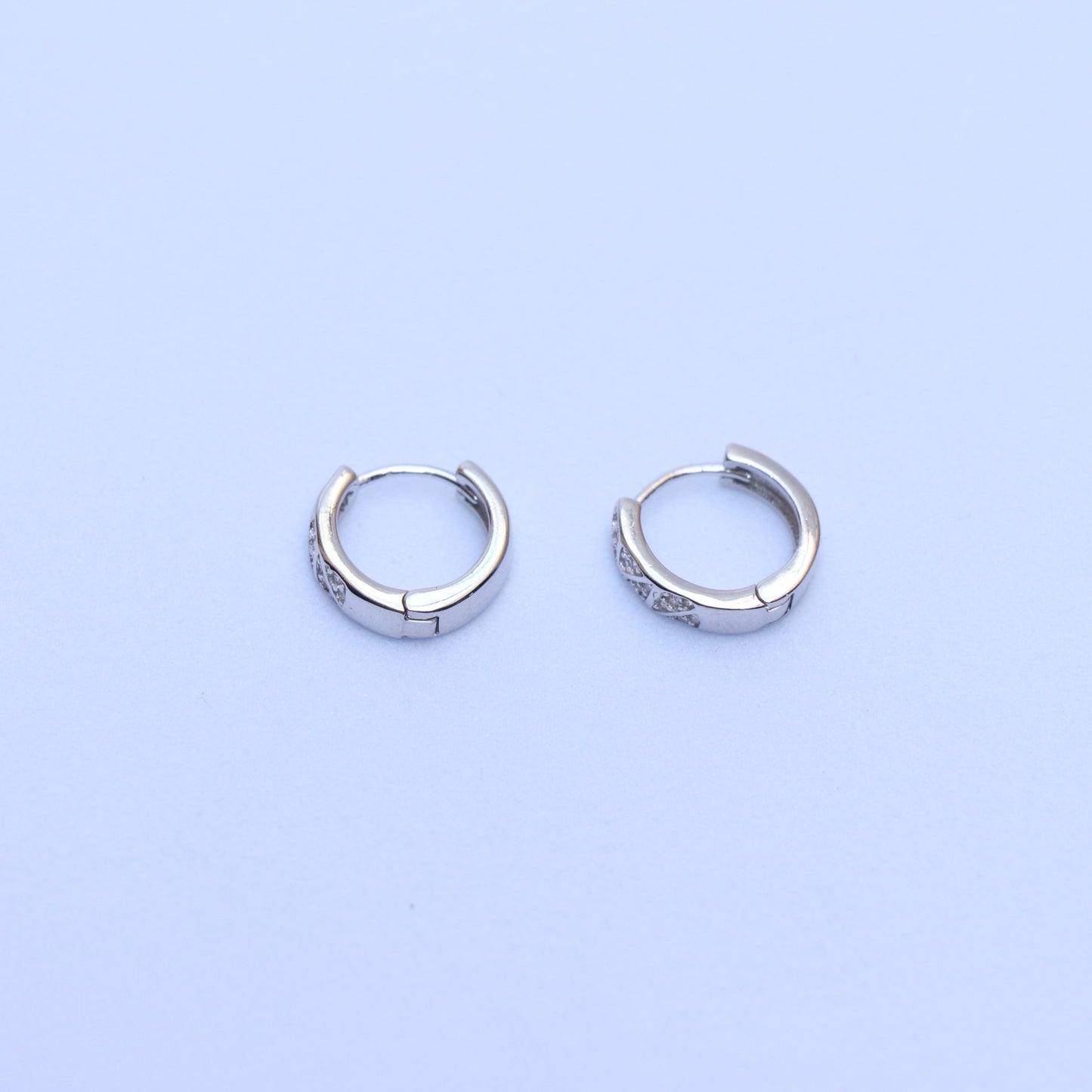 Diamond Cutting Silver Hoop Earrings