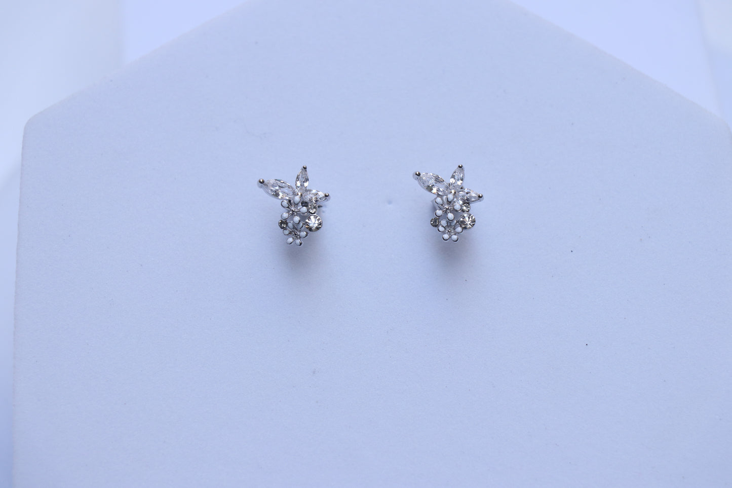 Blooming Studs