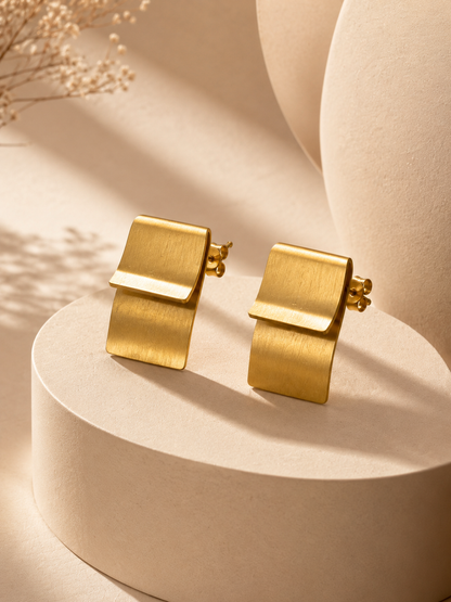 Stylish Golden Stud Earrings