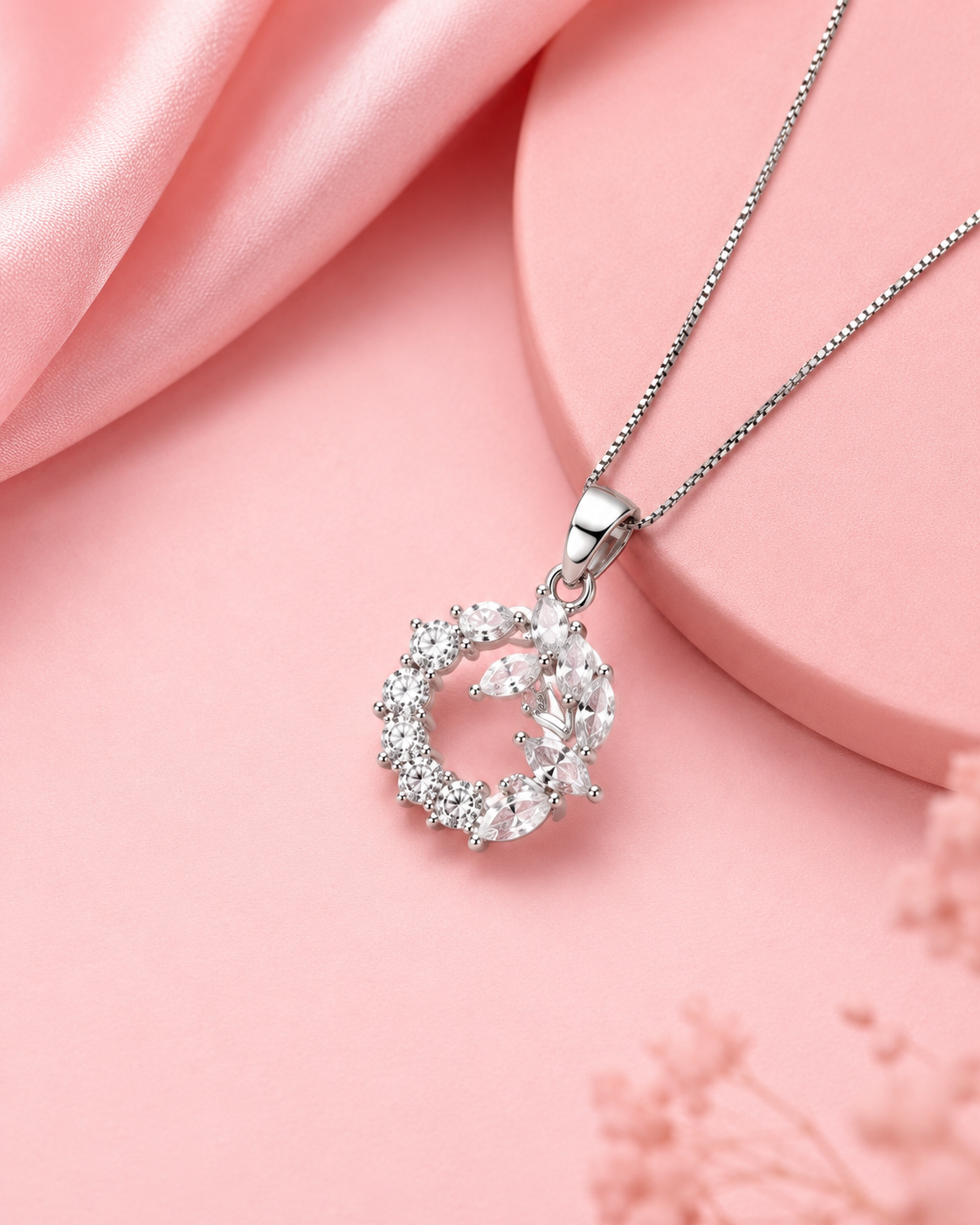 Modern Leaves Pendant Set