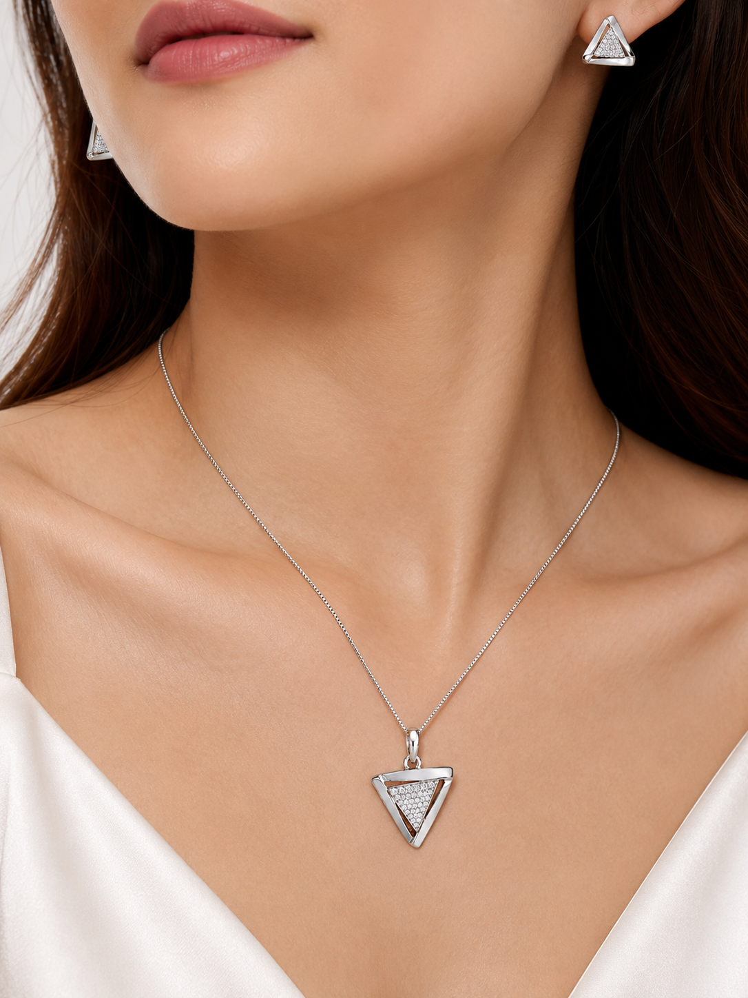 Triangular Pendant Set