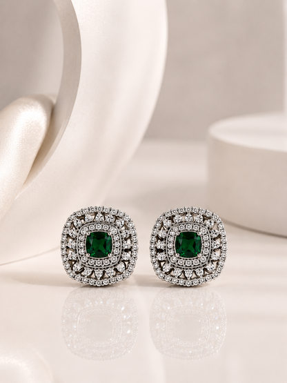 Emerald Majesty Pendant Set