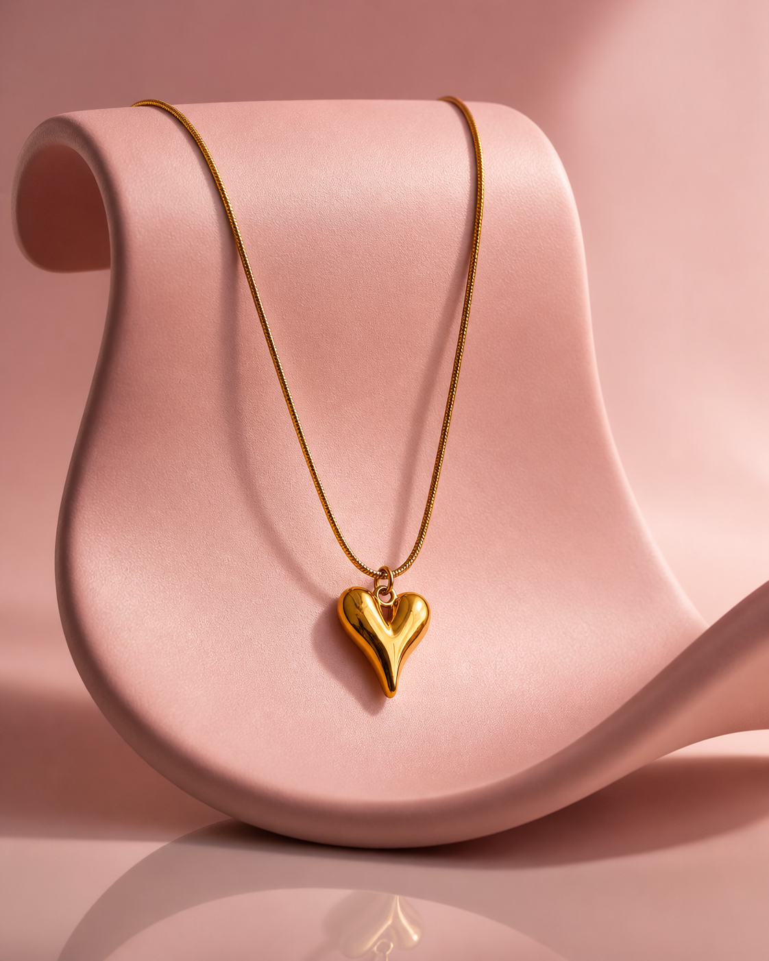 Dainty Heart Minimal Pendant