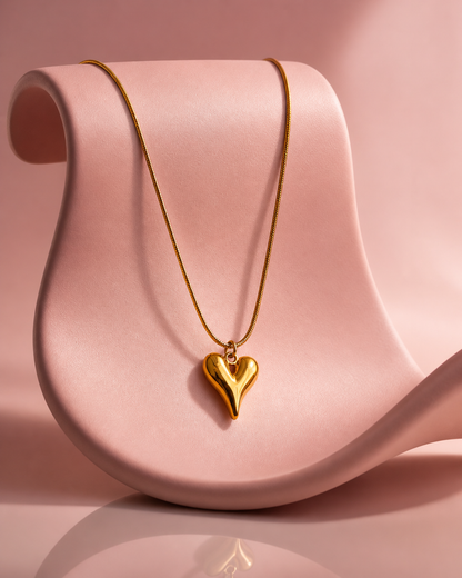 Dainty Heart Minimal Pendant