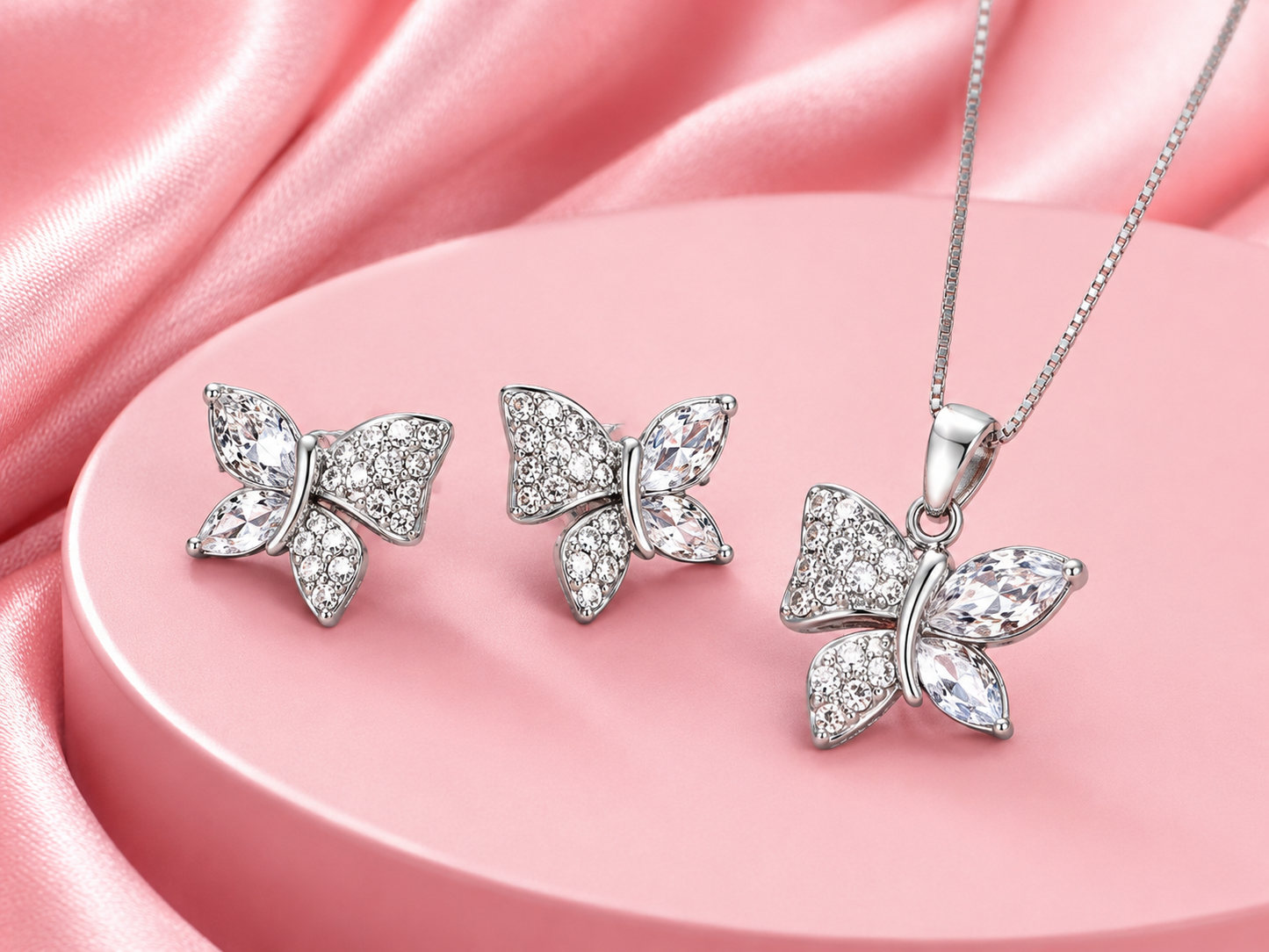 Butterfly Premium Pendant Set