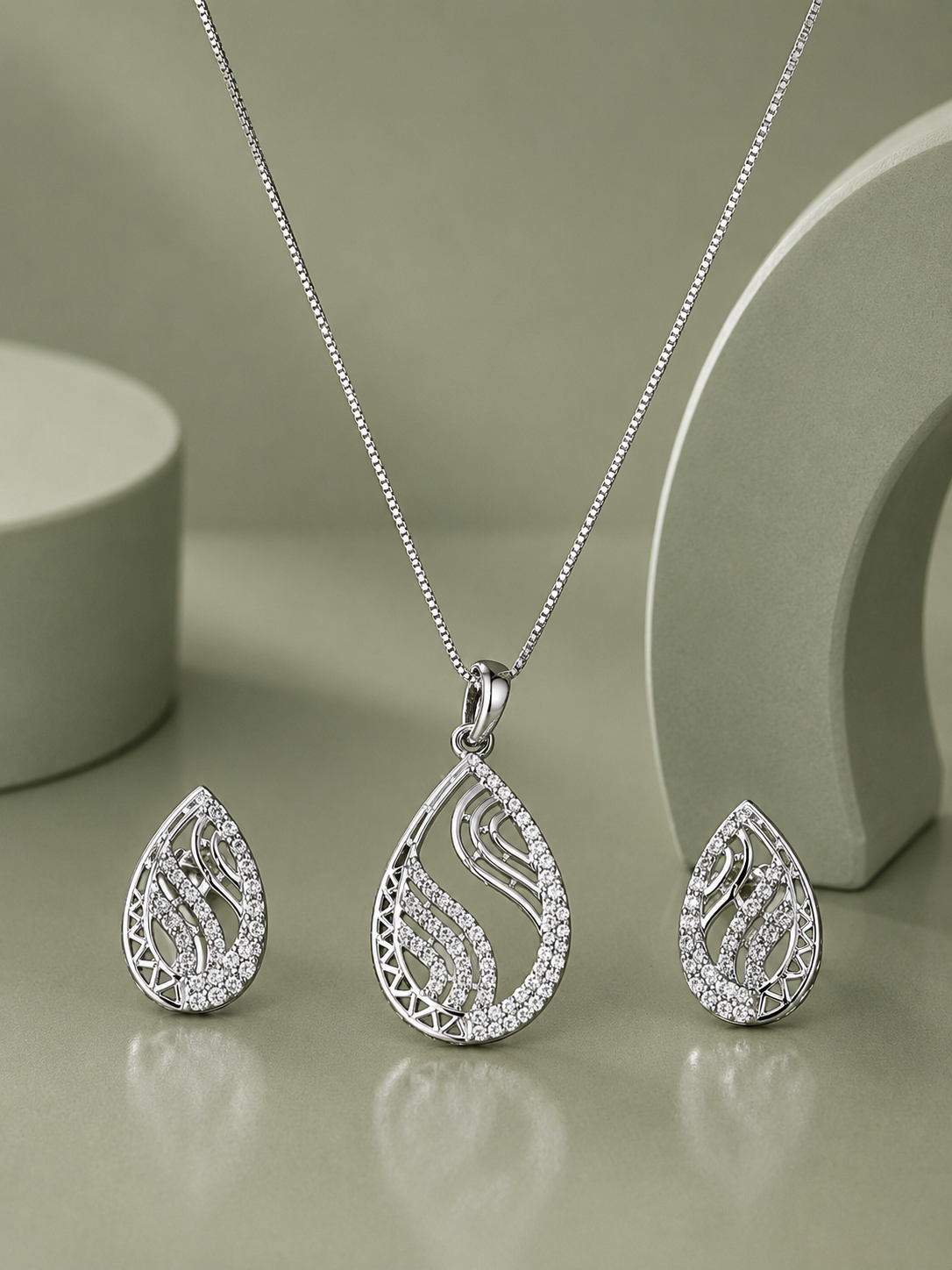 Big Drop Pendant Set