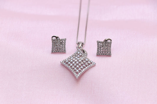 Diamond Studded Pendant Set