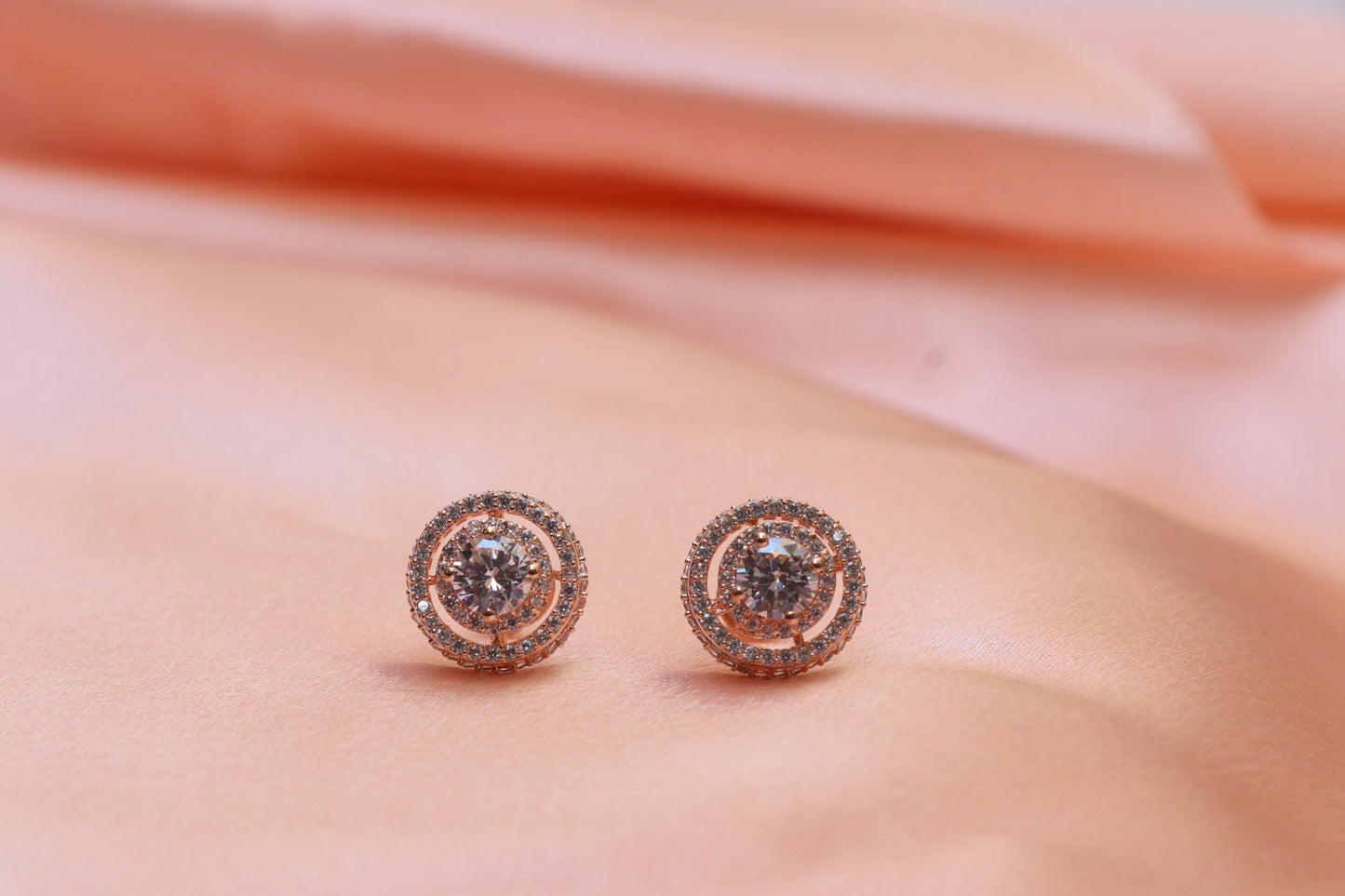 Rose Gold Solitaire Pendant Set