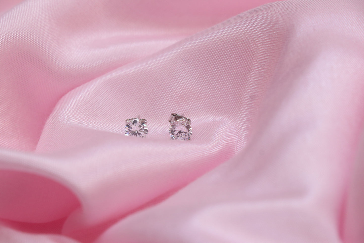 Solitaire Studs