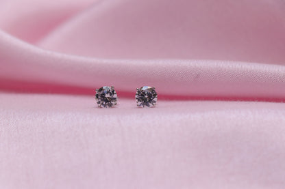 Solitaire Studs