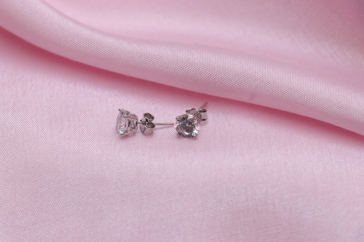 Solitaire Studs