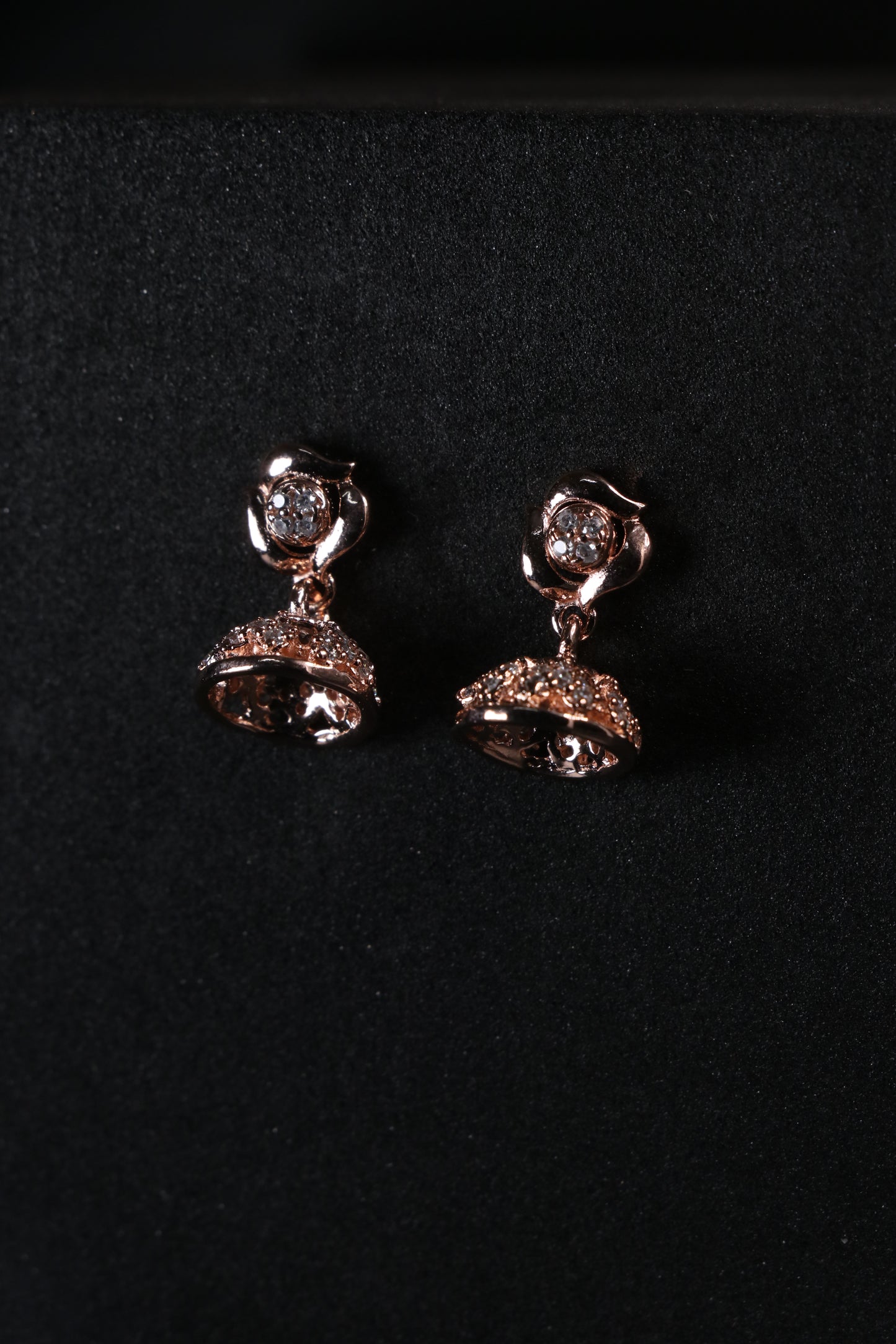 Rose Solitaire Minimal Drop Earring