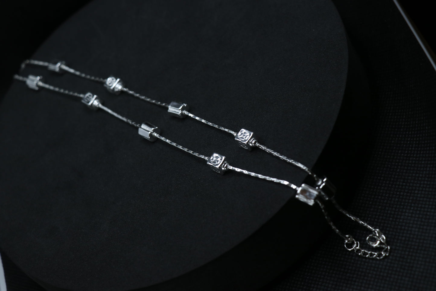 Flower In Square Silver Anklets