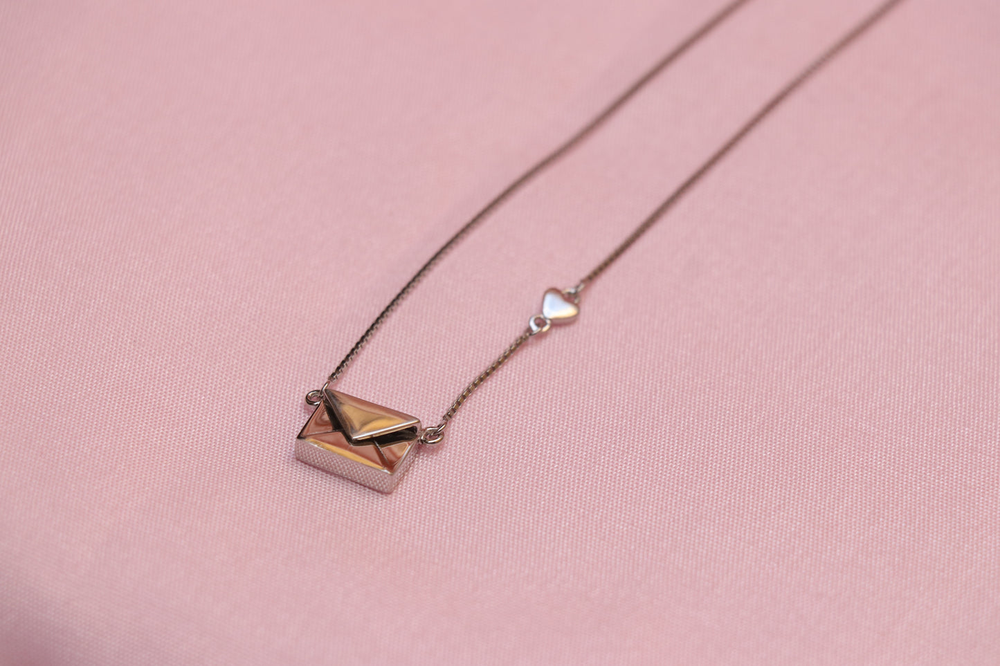 Envelope Minimal Pendant