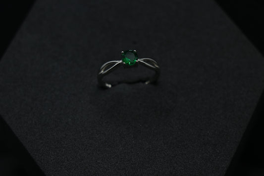 Emerald Silver Ring