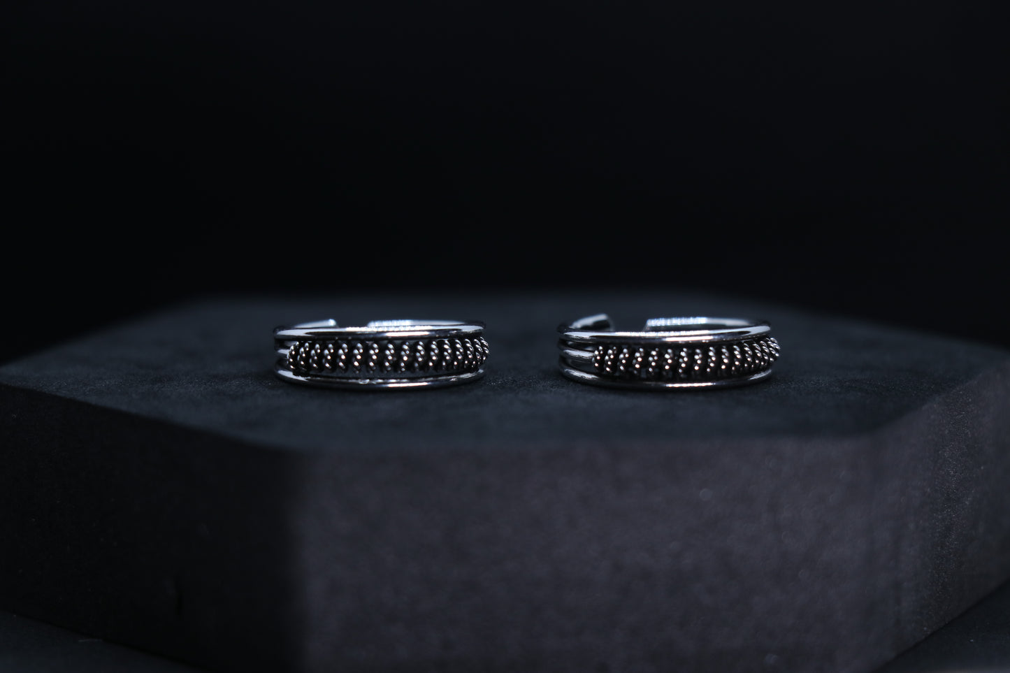 925 Oxidised Silver Intricate Toe Rings