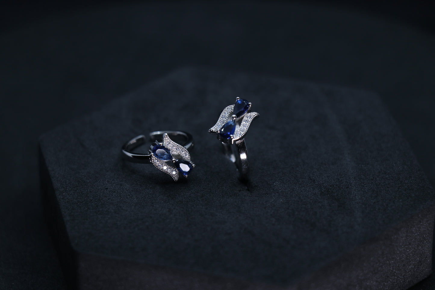 925 Silver Blue Stone Toe Rings