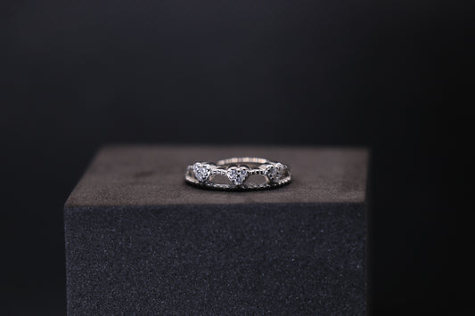 Hearty Silver Ring