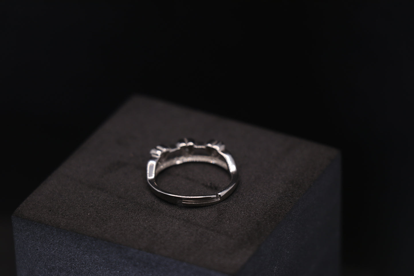 Hearty Silver Ring