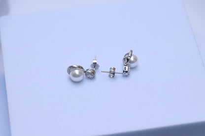 Solitaire Pearl Drop Earrings