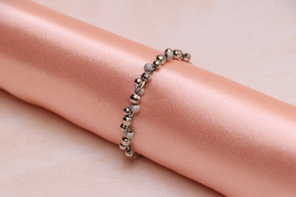 Shiny Balls Silver Chain Bracelet