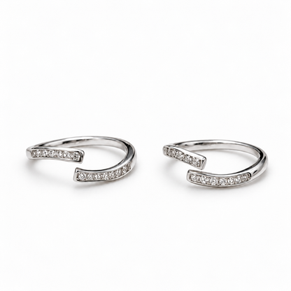 Zig Zag Studded Toe Rings