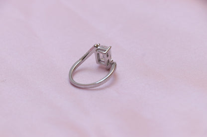 Solitaire Zig Zag Silver Ring