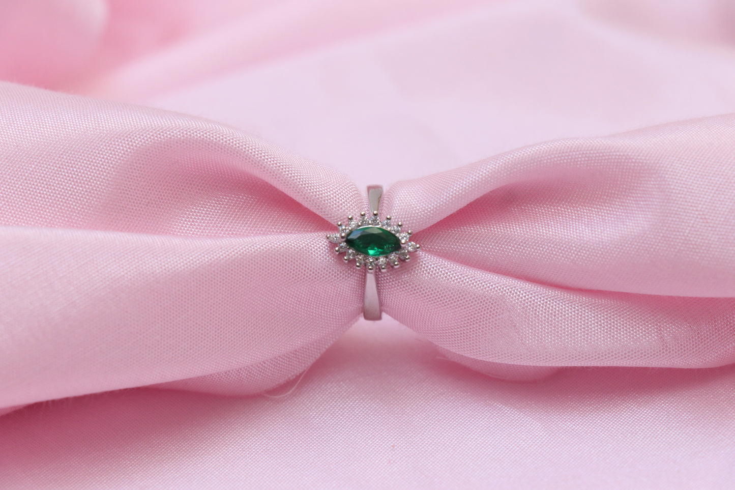 Emerald Silver Ring